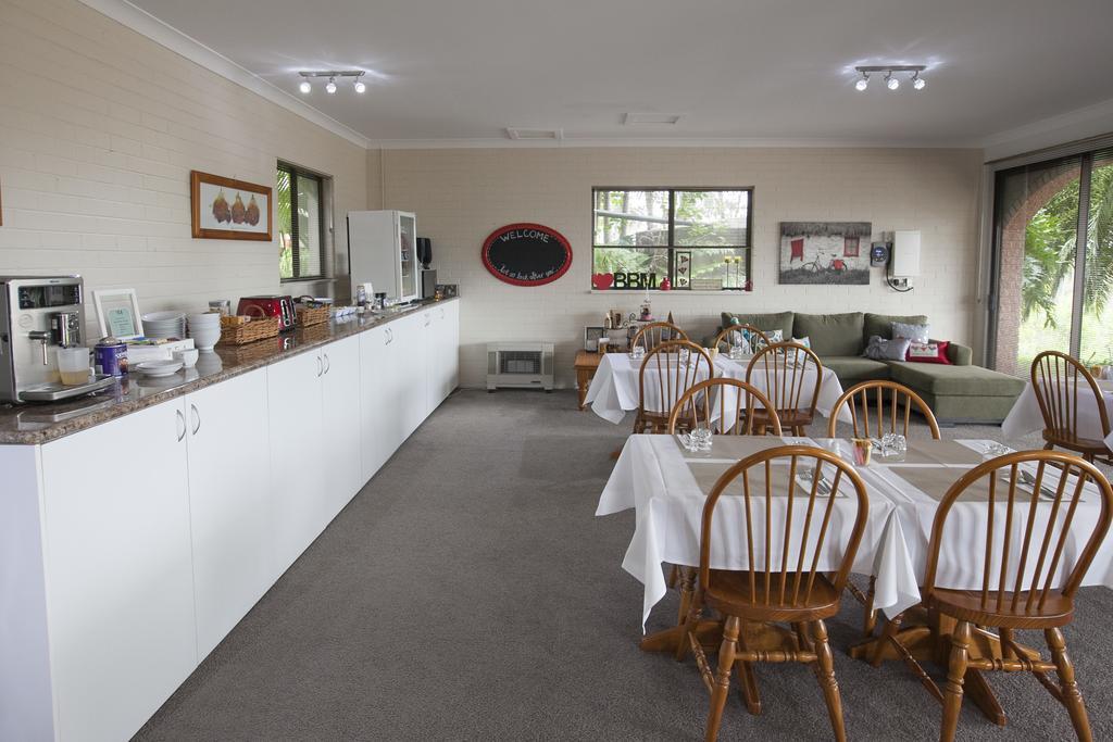 Batemans Bay Manor - Bed And Breakfast Exterior foto