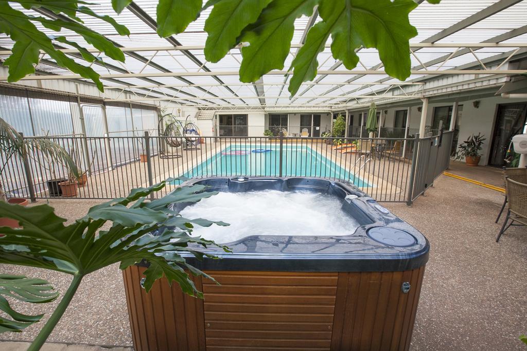 Batemans Bay Manor - Bed And Breakfast Exterior foto